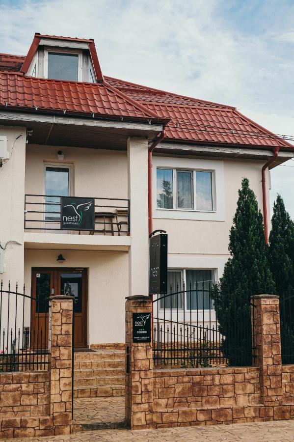 Nest Guesthouse Ντρομπέτα-Τούρνου Σεβερίν Εξωτερικό φωτογραφία