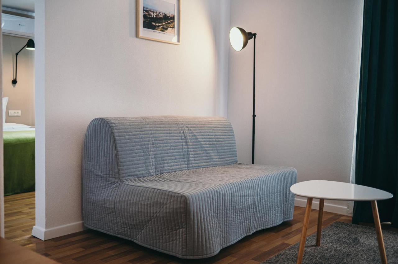 Nest Guesthouse Ντρομπέτα-Τούρνου Σεβερίν Εξωτερικό φωτογραφία