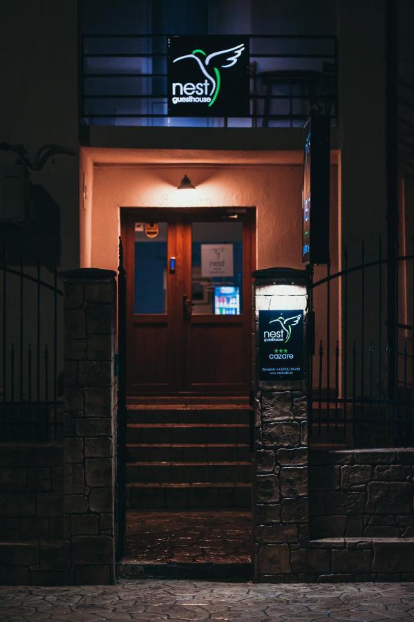 Nest Guesthouse Ντρομπέτα-Τούρνου Σεβερίν Εξωτερικό φωτογραφία